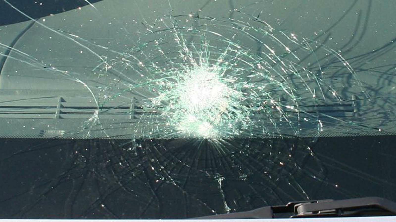 Πριν επιλέξω την ασφάλιση για θραύση κρυστάλλων