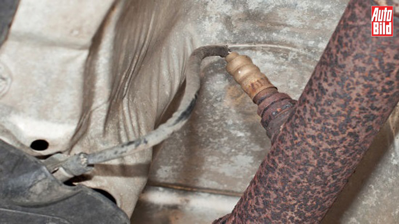 Η δουλειά του αισθητήρα λάμδα είναι να διατηρεί χαμηλές τις εκπομπές των ρύπων του οχήματός μας