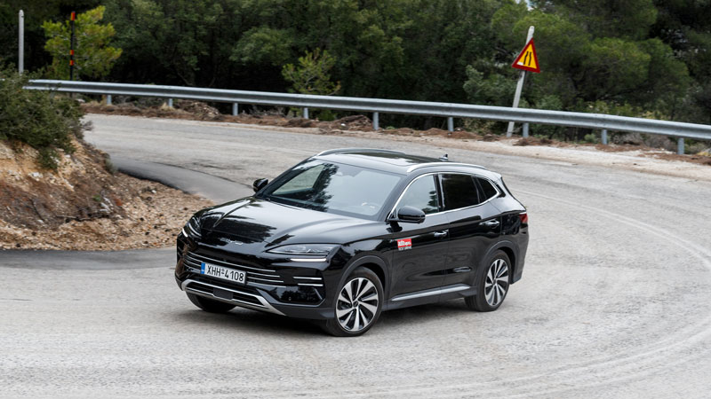 BYD Seal U DM-i AWD 324 PS: Πολιτισμένο και ευρύχωρο