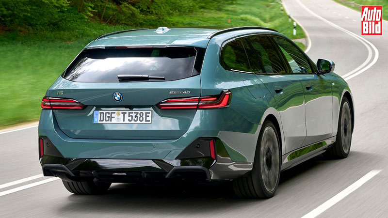 BMW i5 eDrive40 Touring: Οδηγούμε το νέο ηλεκτρικό station wagon