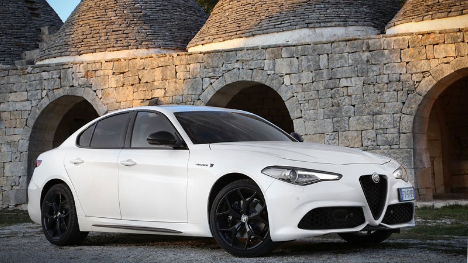 Η Alfa Romeo Giulia από εμπρός