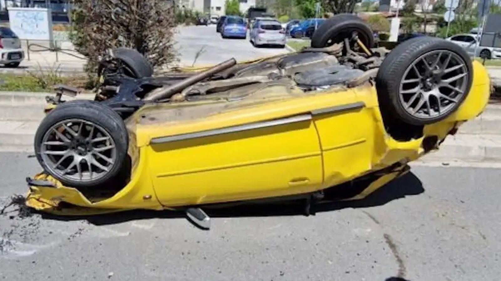 Απλός έλεγχος βλάβης σε συνεργείο: είναι σωστό να χρεώνεται αν δεν γίνει επισκευή