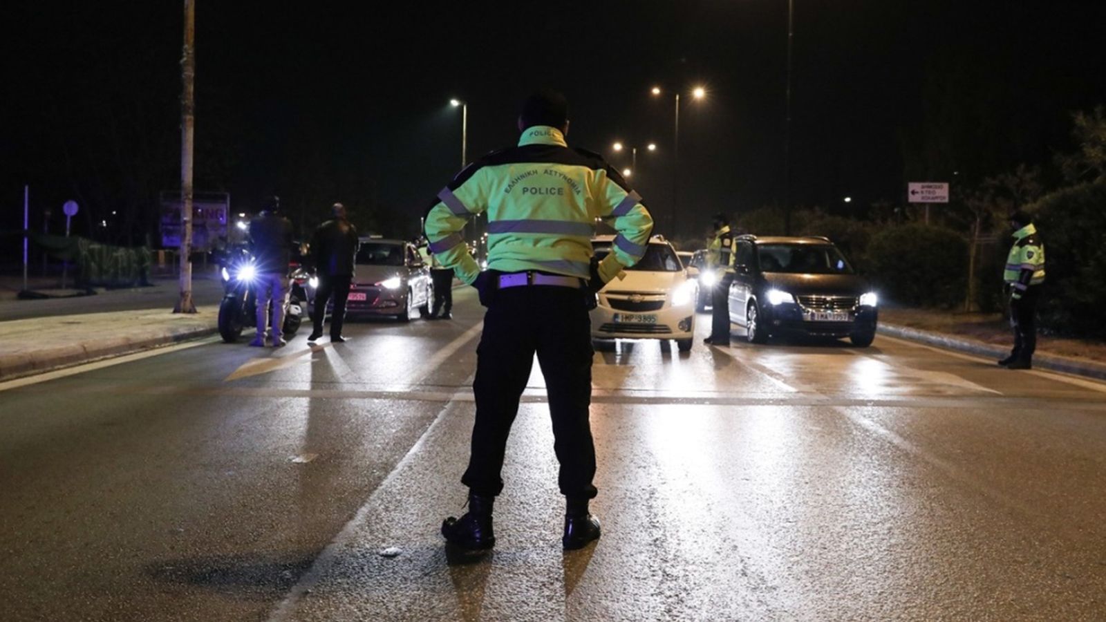 Honda Jazz VS Volkswagen Polo. Ποιο ξεχωρίζει σε εξοπλισμό ασφάλειας και άνεσης.