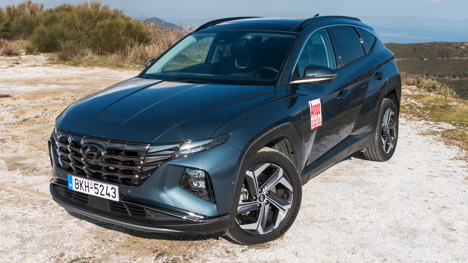 Hyundai Tucson Hybrid ή Renault Arkana E-TECH με 6.000€ λιγότερα;