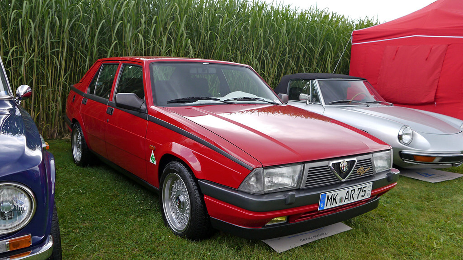 Alfa Romeo 75: Η τελευταία «γνήσια» Alfa