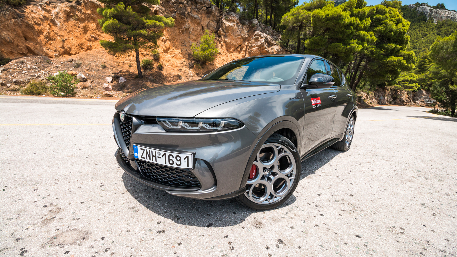 Alfa Romeo Tonale 130ps VS Mazda CX-30 E-skyaktiv 186p Συγκριτικό