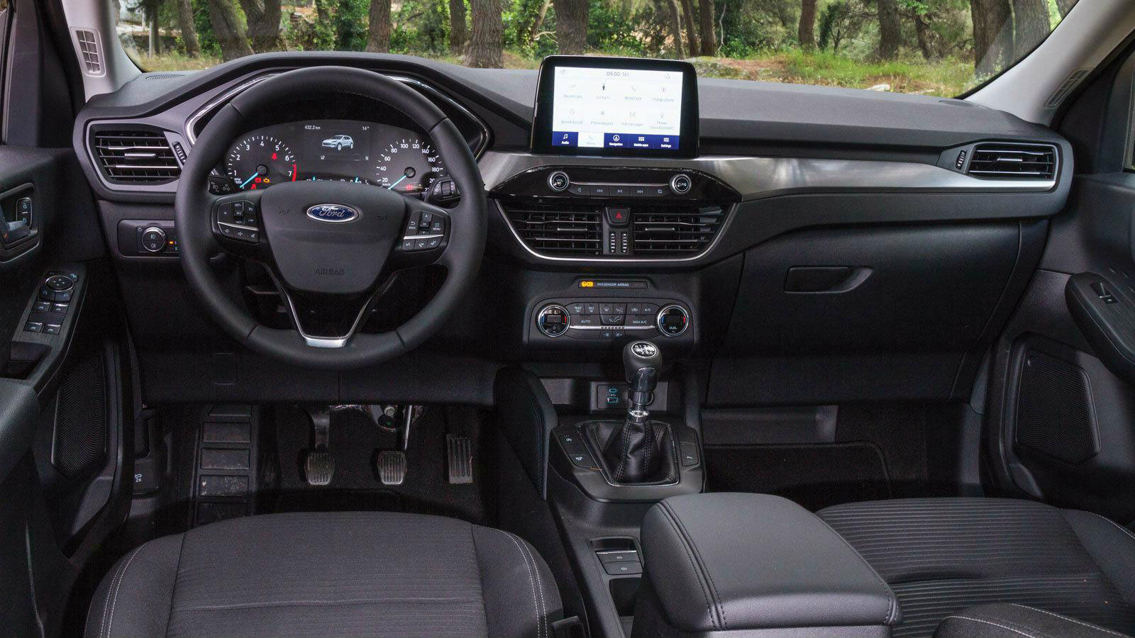 Τα υλικά στο ταμπλό του Ford Kuga είναι μαλακά και ποιοτικά, και έχουν premium αίσθηση