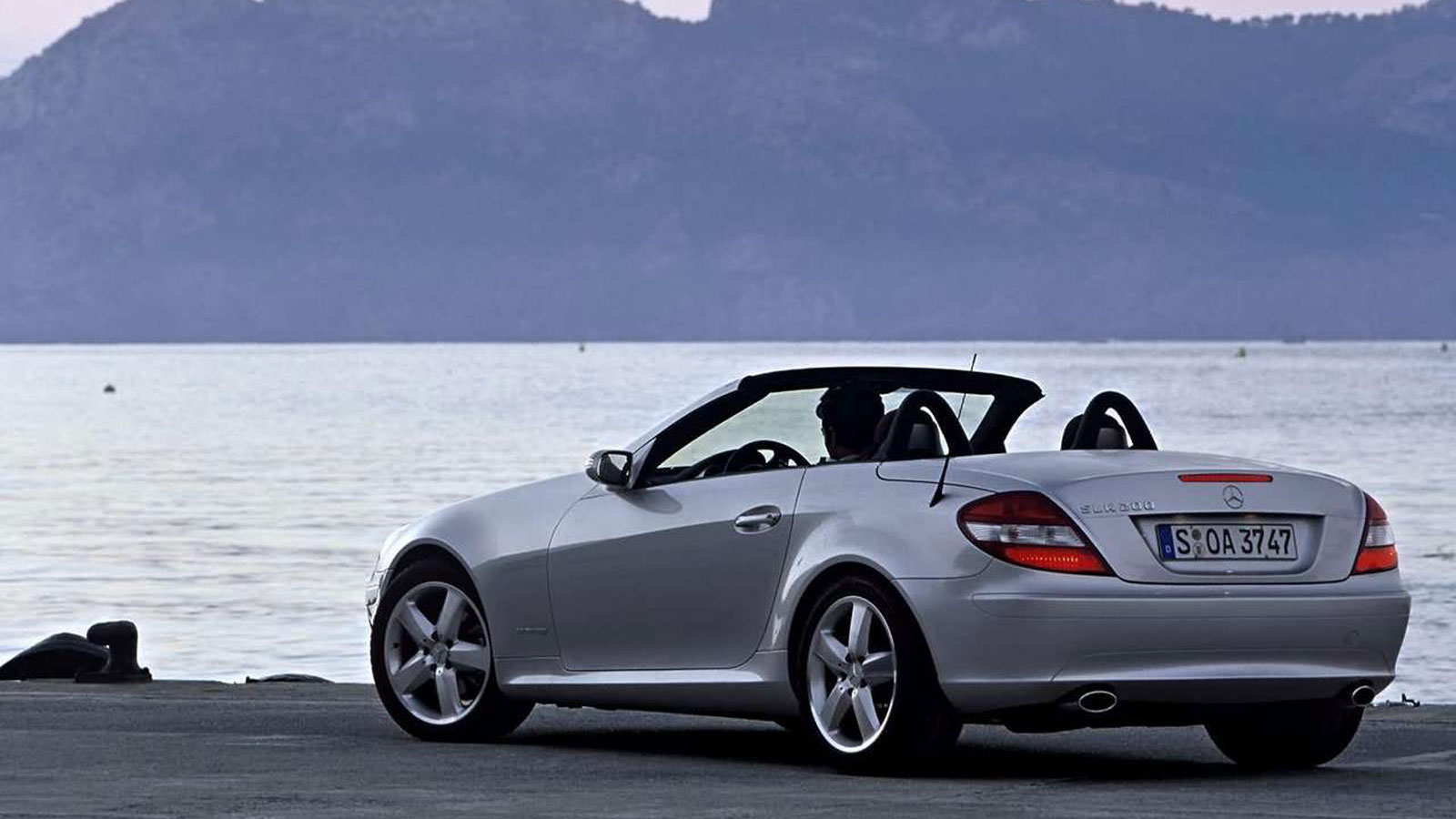 Mercedes SLK 200 15ετίας με 14 χιλιάρικα: Έπαιρνες;