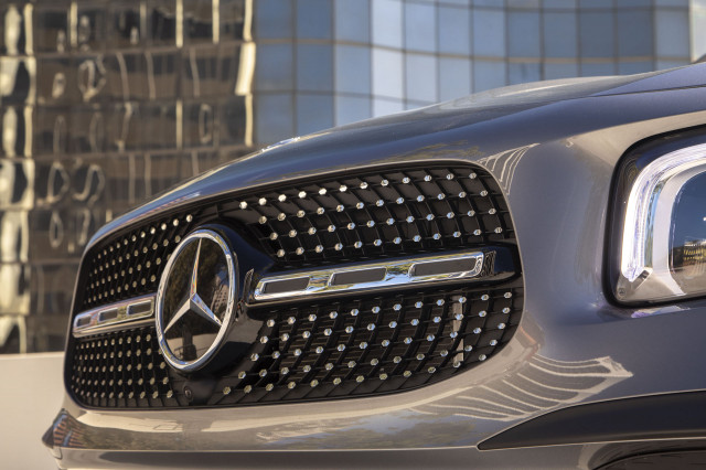 Mercedes-Benz:Η κορυφαία εταιρεία πολυτελών αυτοκινήτων
