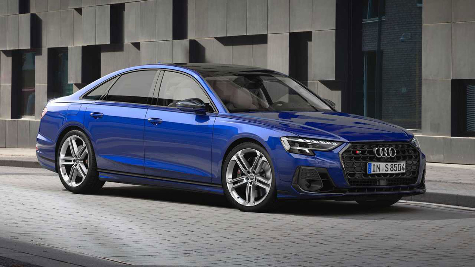 Eπίσημη εμφάνιση του ανανεωμένου Audi S8