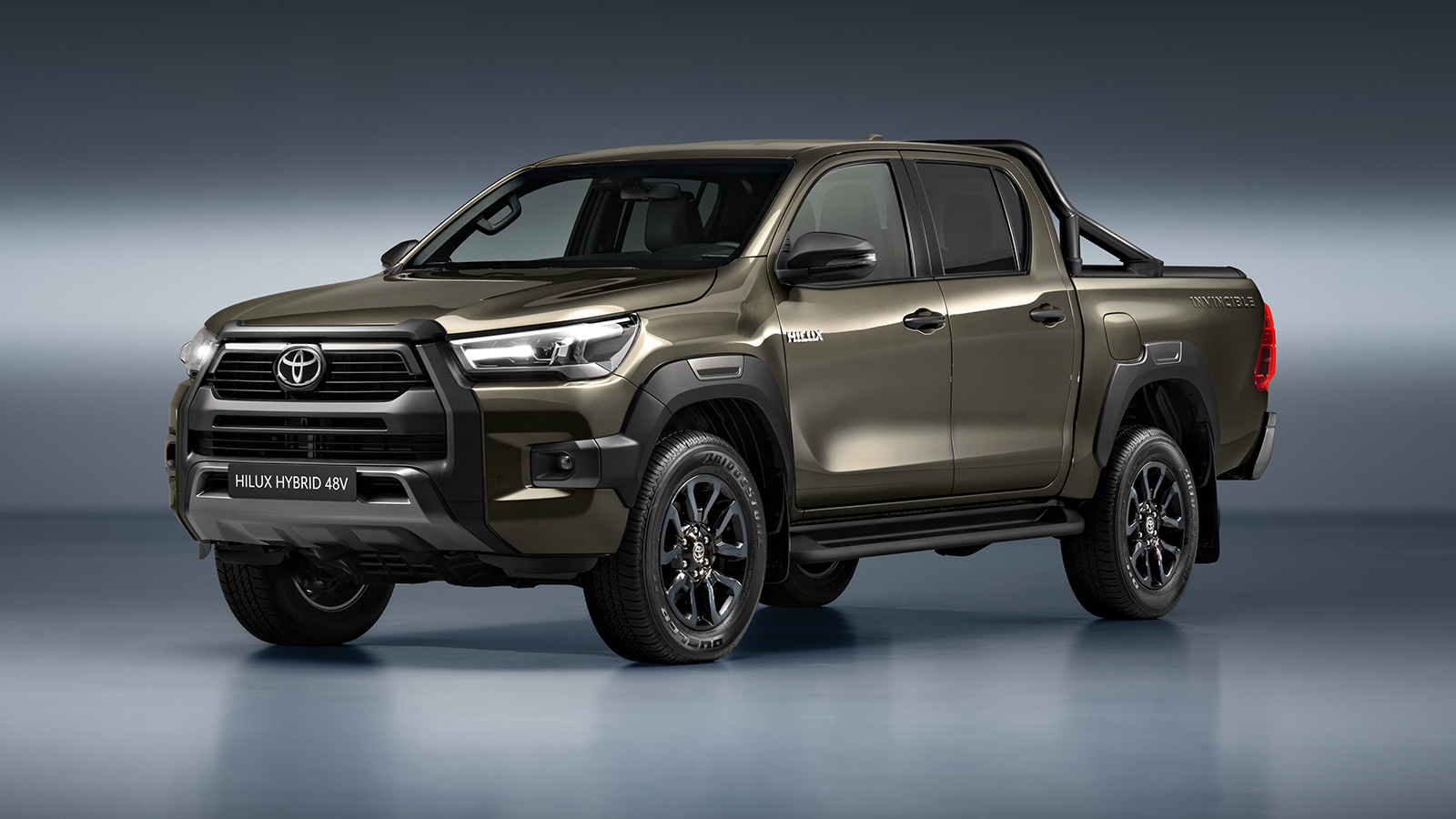 Πρεμιέρα για το mild hybrid diesel Toyota Hilux