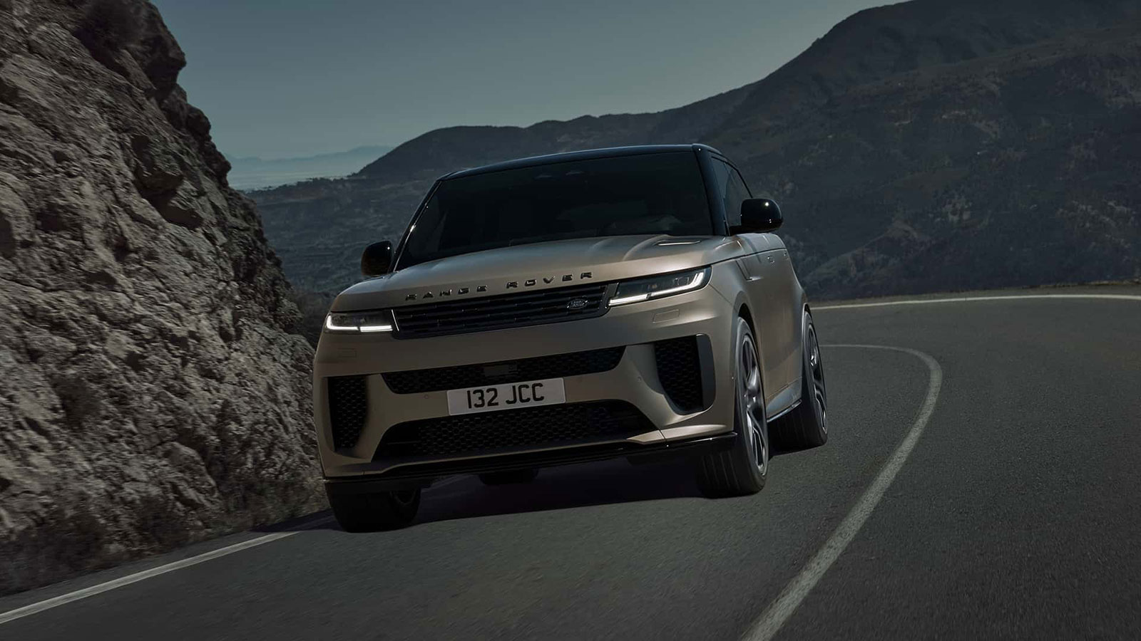 Range Rover Sport SV: Πρεμιέρα με 635 PS και καθίσματα που δονούνται 