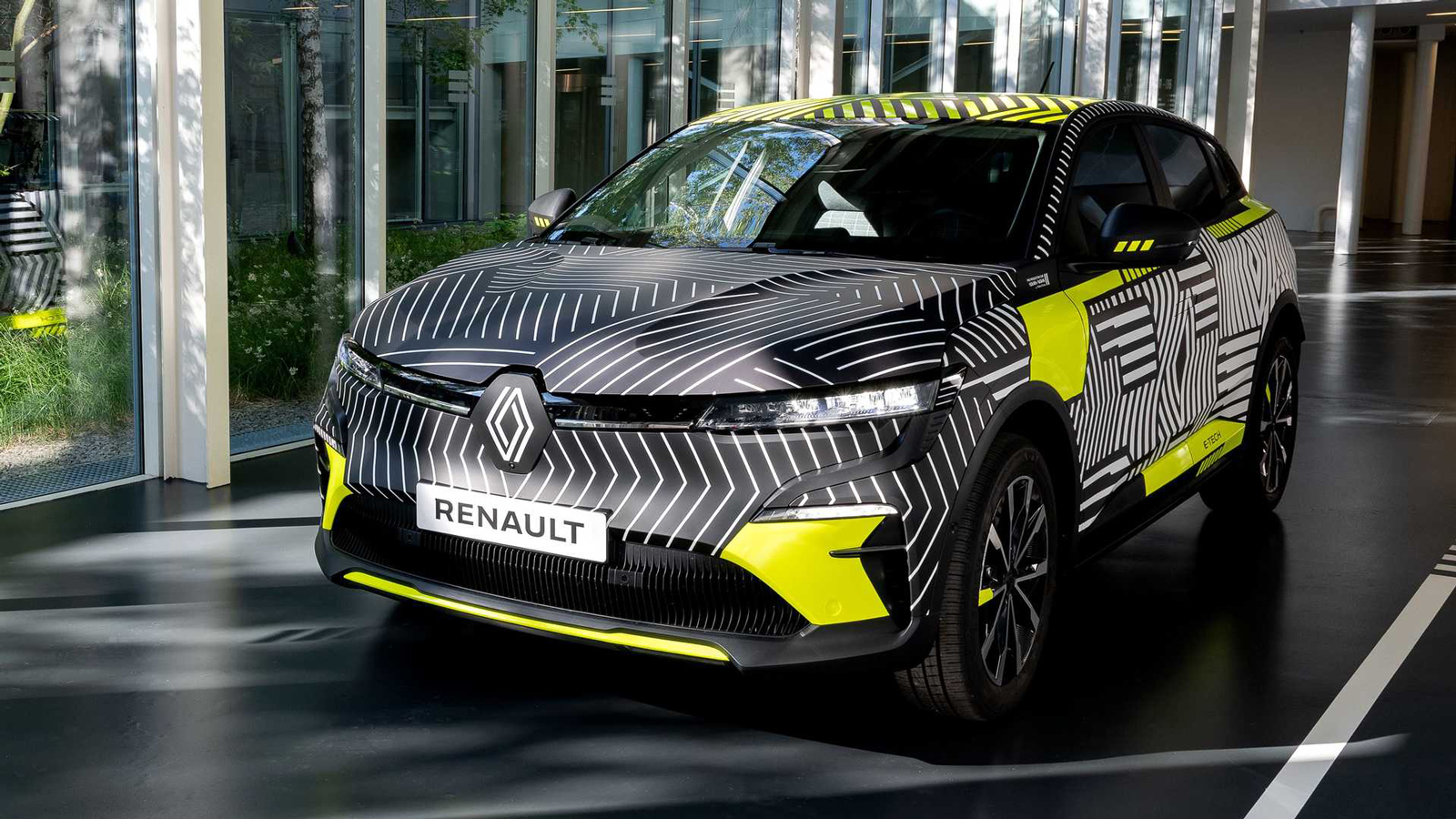 Renault Megane E-Tech Electric: Έρχεται με 217 ίππους