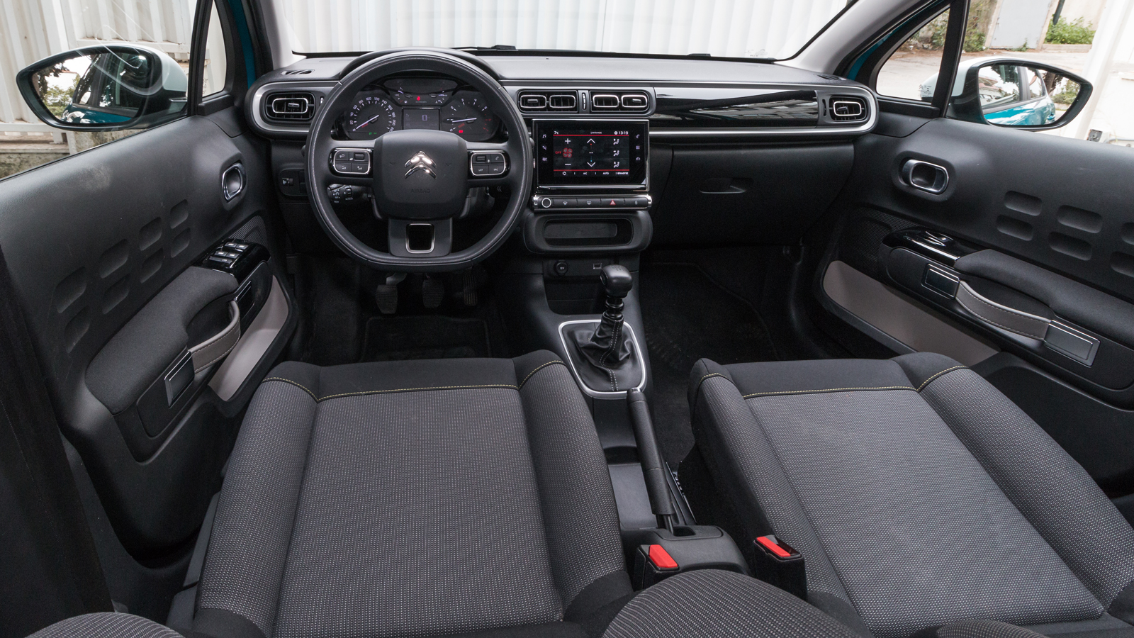Citroen C3 VS Nissan Micra: Τα παίρνεις καινούργια με κάτω από 18.000 ευρώ