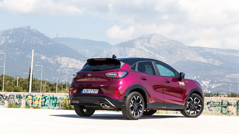 Ford Puma Vivid Ruby: Μοναδικό και κορυφαίο