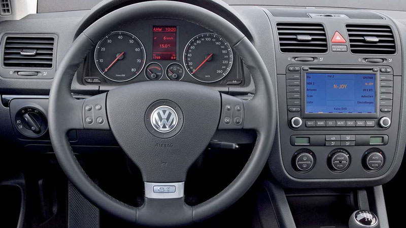 VW Golf GT: Το Golf με τον «τουρμποκομπρέσσορα»