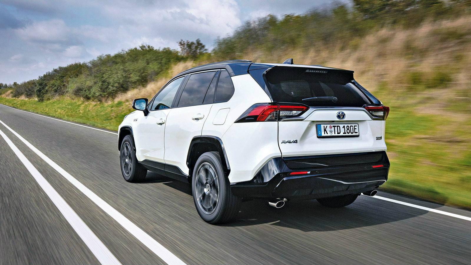 Honda CR-V VS Toyota RAV4: 2 θηριώδη SUV με πλούσιο εξοπλισμό