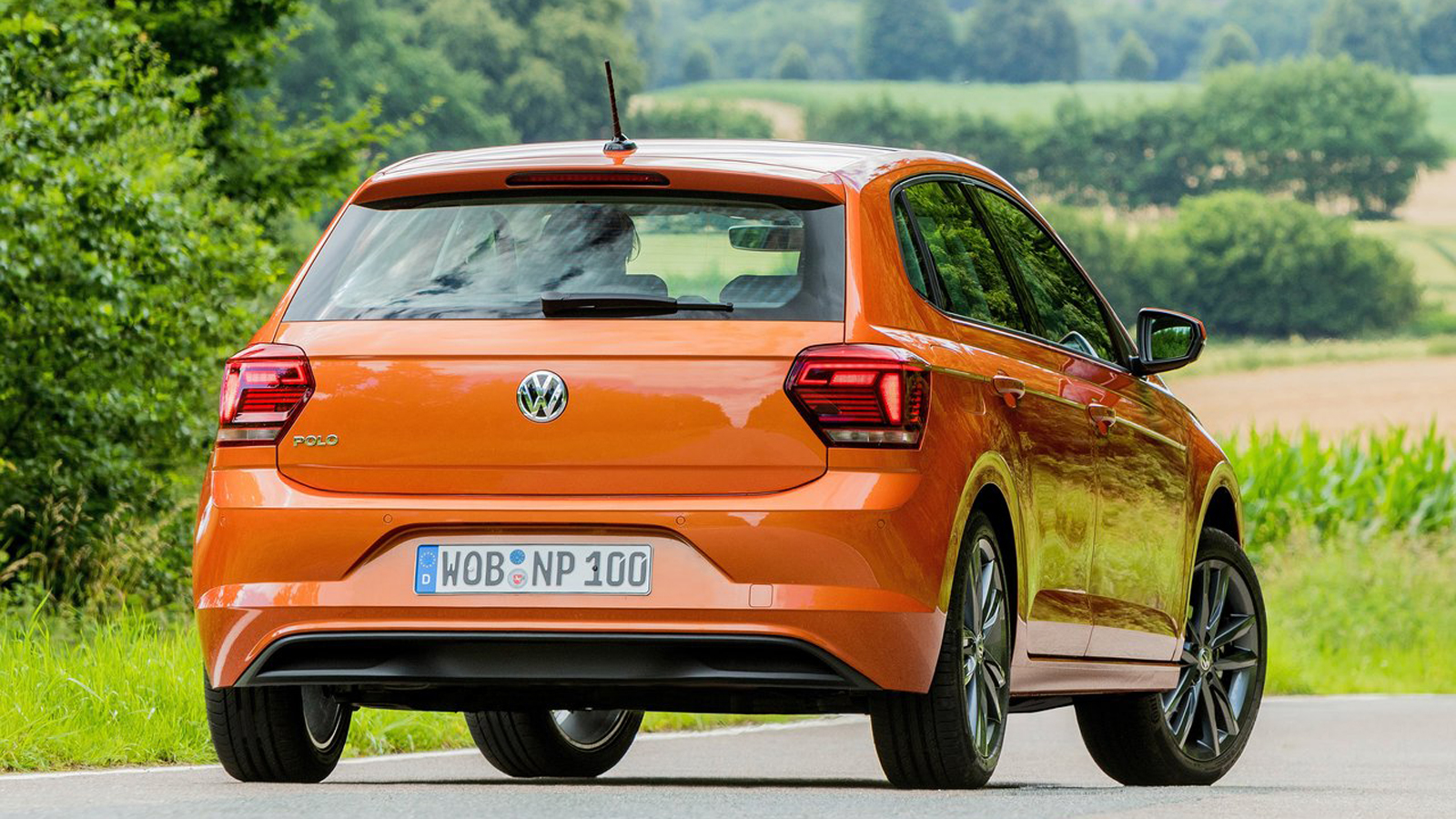 Το VW Polo έχει «αέρα» μικρομεσαίου, τόσο στην εμφάνιση όσο και στη συμπεριφορά