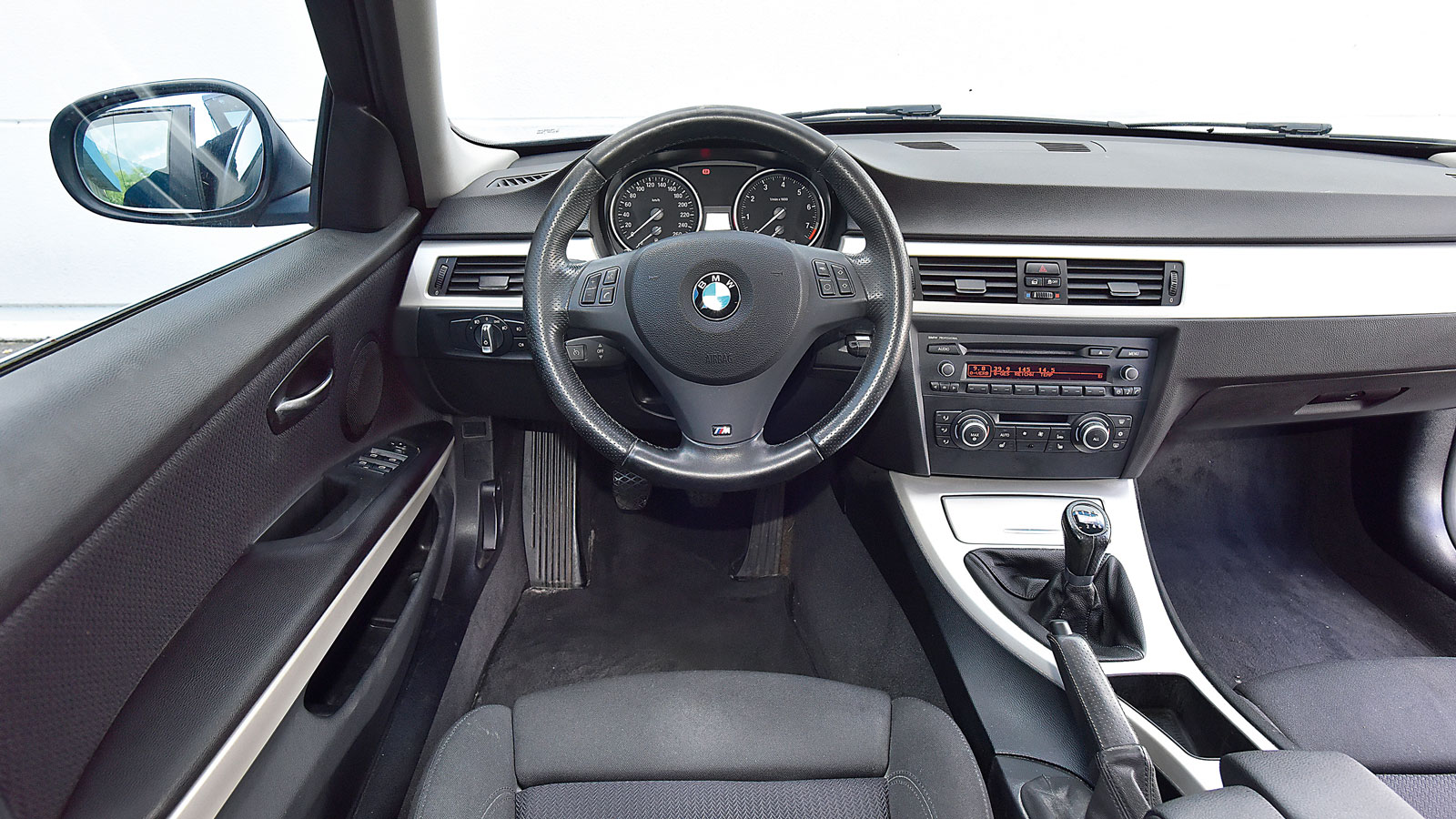 Test μεταχειρισμένου: BMW 325i Touring E91