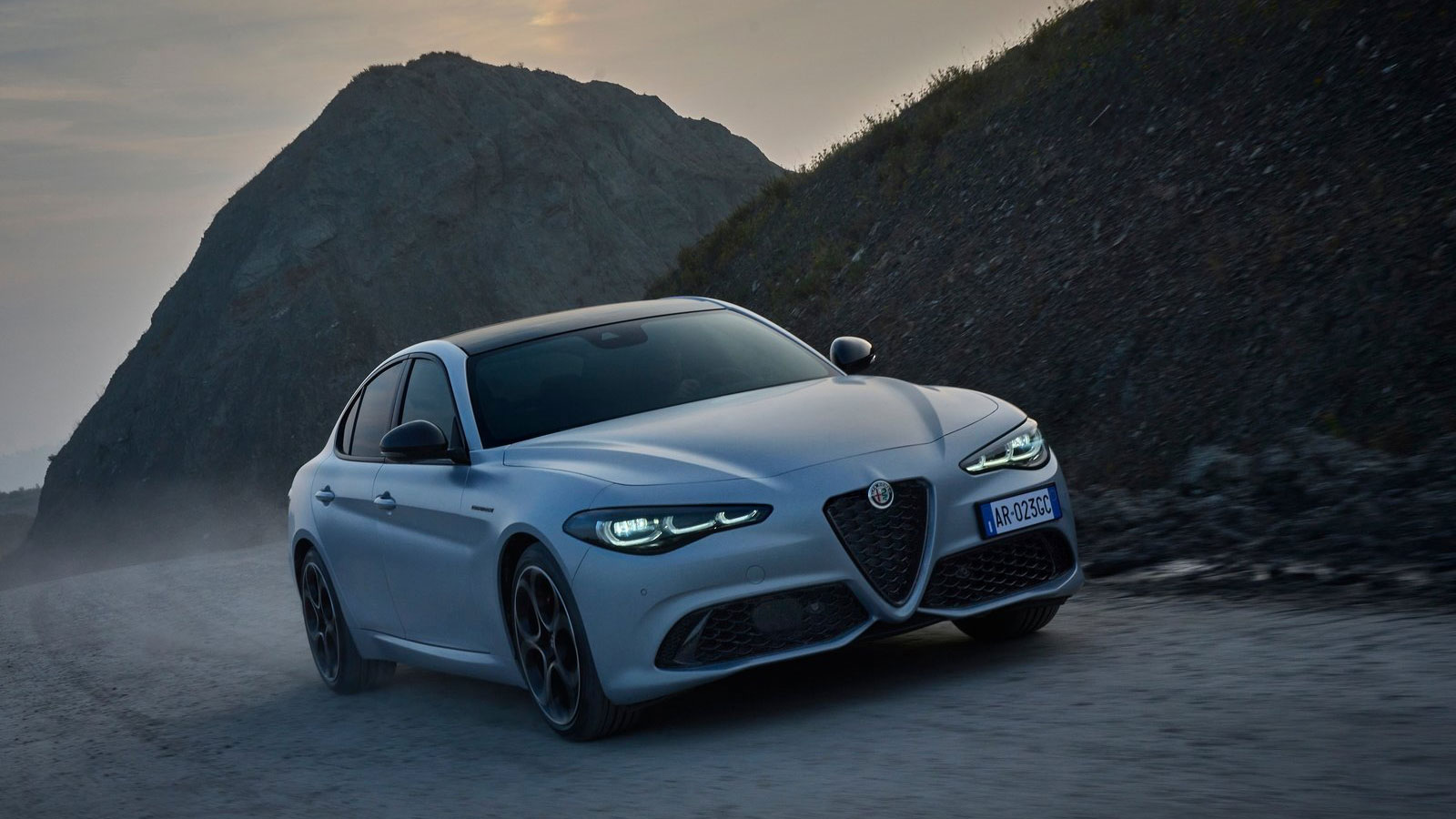 Η Alfa Romeo περιμένει επιστροφή των σεντάν λόγω ηλεκτροκίνησης!