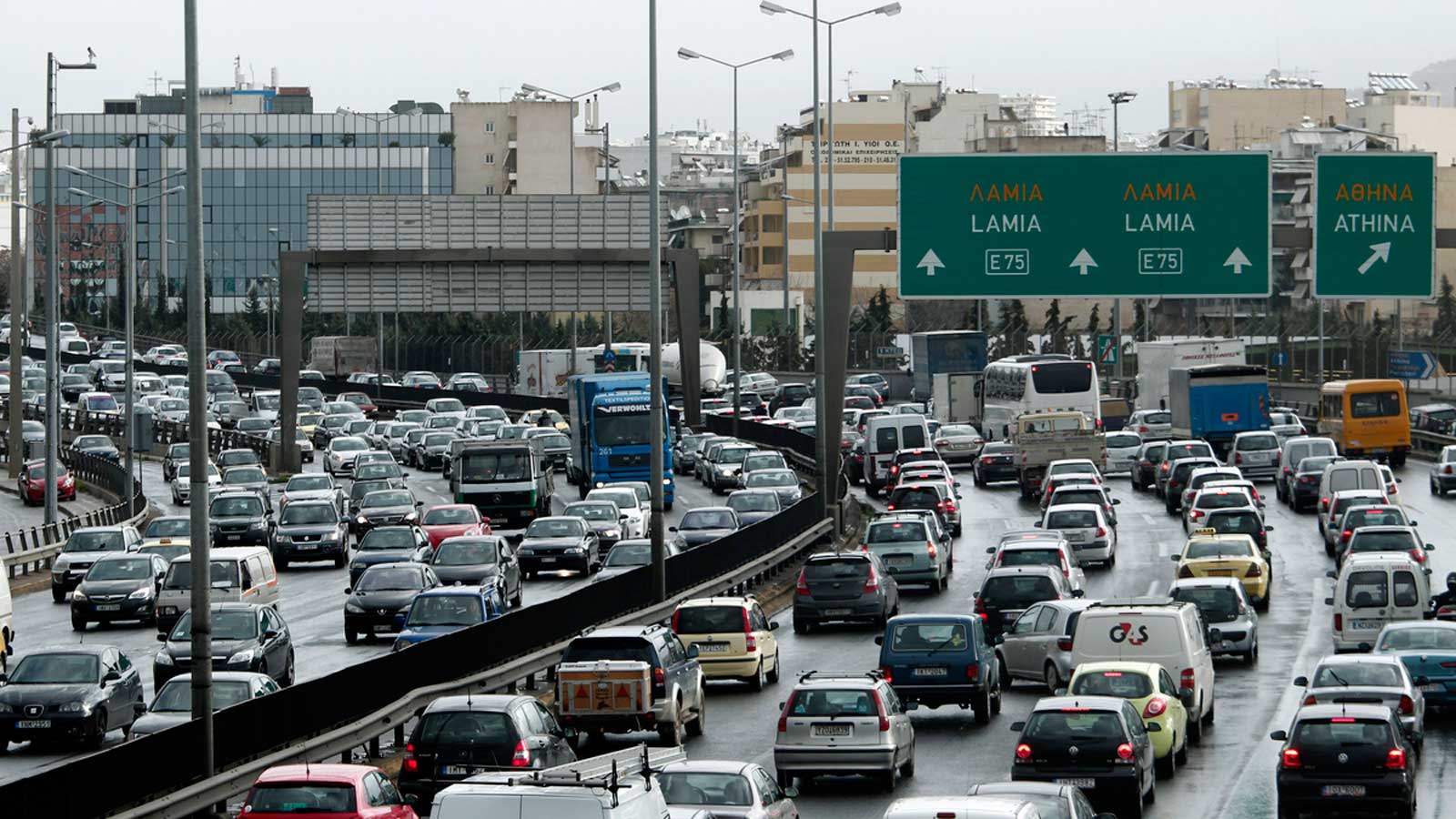 Περ. Αττικής: Με εφαρμογή θα σε γλιτώνει από την κίνηση