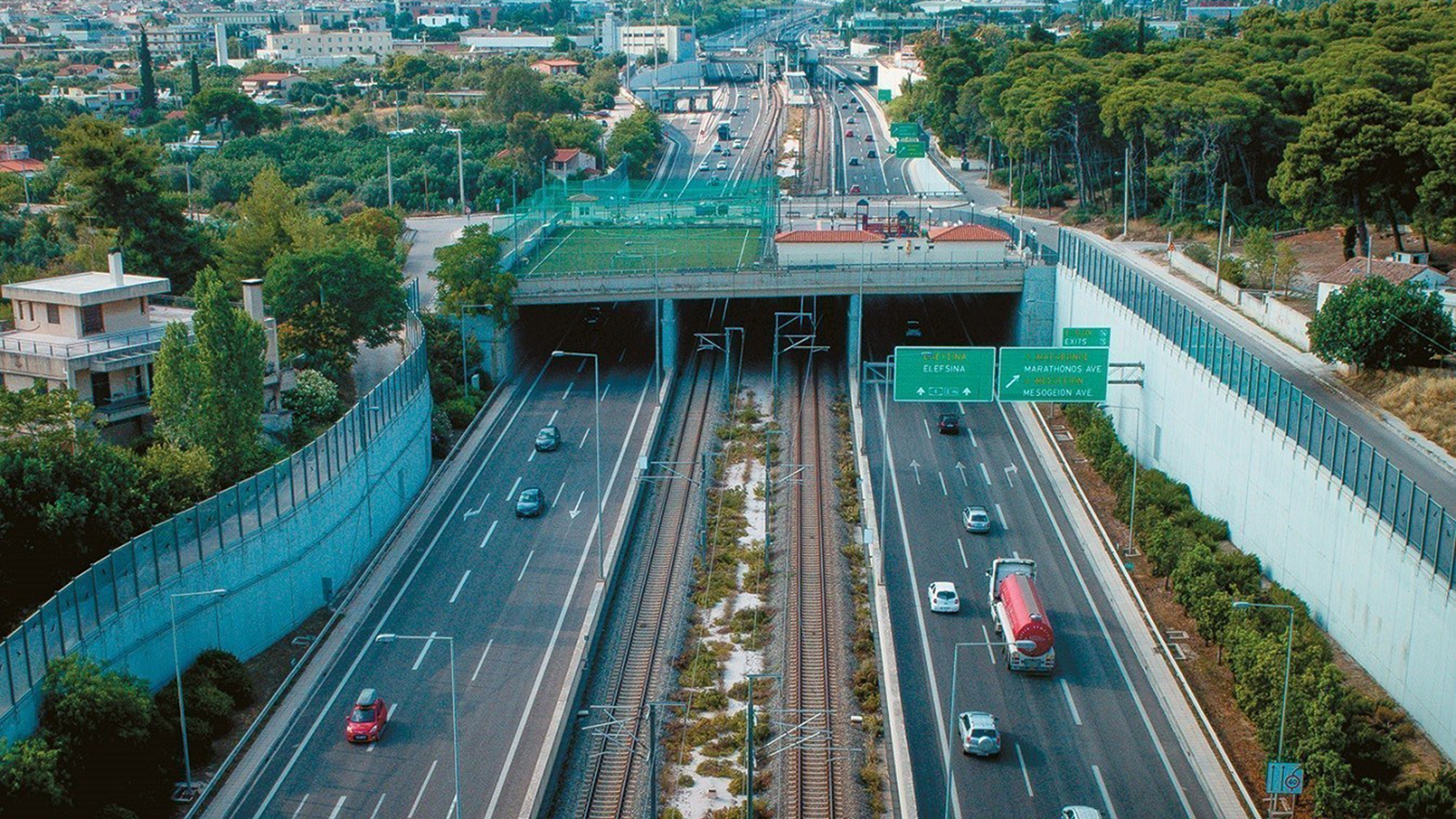 Ξεπέρασαν τις 100 εκατ. οι διελεύσεις στην Αττική Οδό 