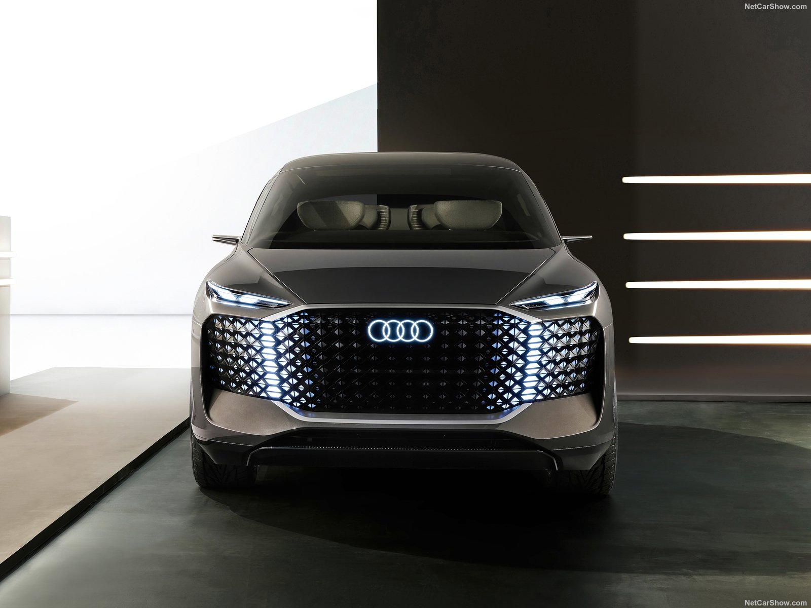 Audi urbansphere: Tο όραμα για το μέλλον των αστικών μετακινήσεων 