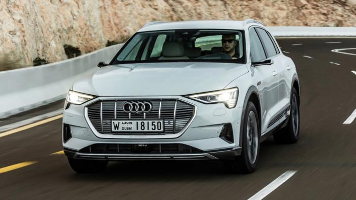 Audi: Φέρνει γρίλια «Singleframe» και στα ηλεκτρικά