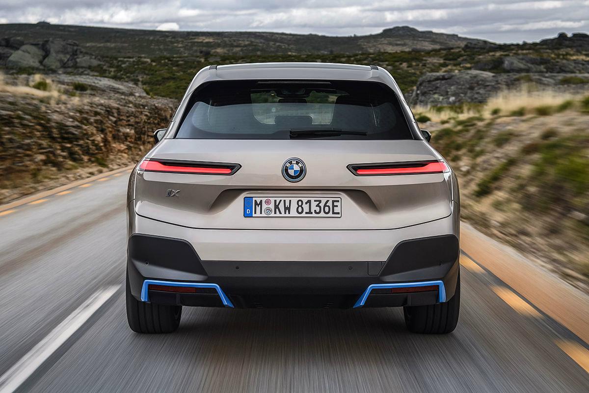 Ηλεκτρικό «θηρίο» με 600 χλμ. αυτονομία το νέο BMW iX