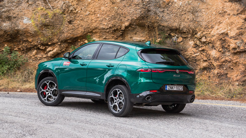 Alfa Romeo Tonale Plug-in Hybrid Q4: Πόσο καλή είναι η κορυφαία Tonale; 