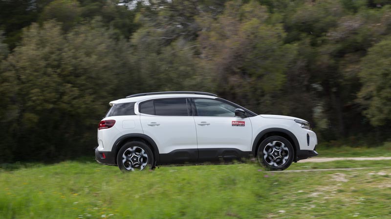 Citroen C5 Aircross. Τι βαθμό παίρνει σε κατανάλωση, χώρους, επιδόσεις, εγγυήσεις.