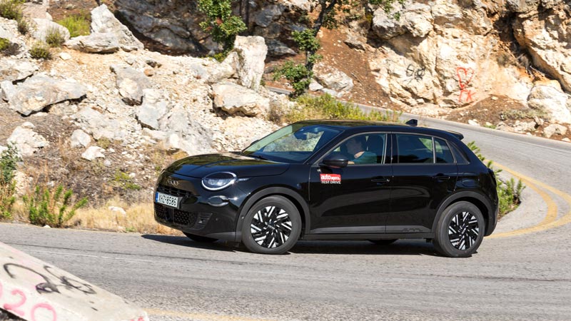 Δοκιμή Fiat 600: Ήπια υβριδικό μικρό SUV που εμπνέεται από το 500άρι