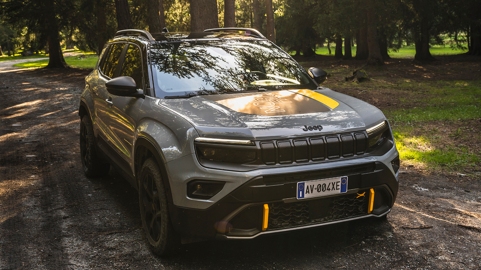 Επίσημο ντεμπούτο για το νέο Jeep Avenger 4xe The North Face Edition