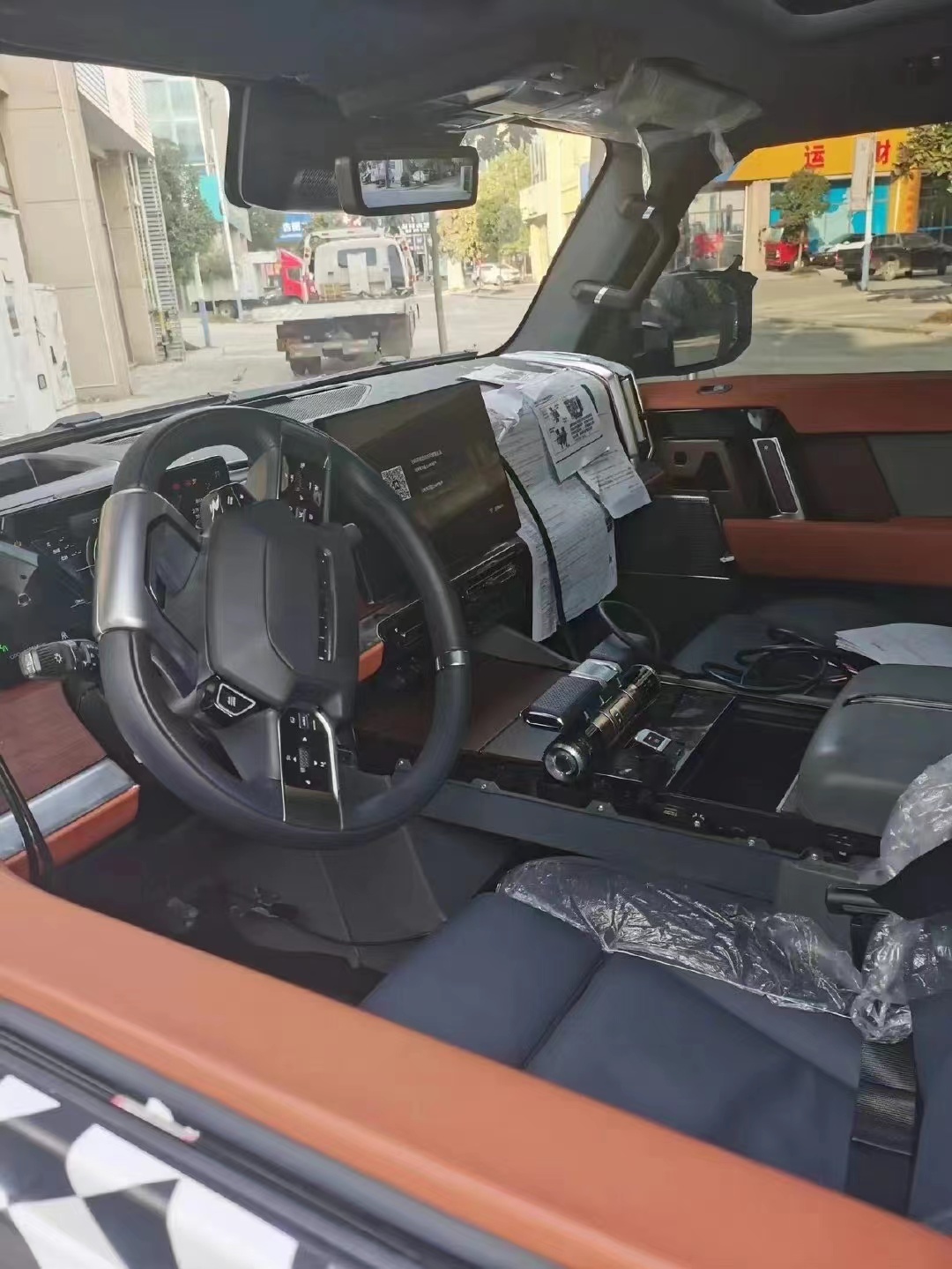 Το Mengshi M-Terrain θα είναι ο αντίπαλος του Hummer!