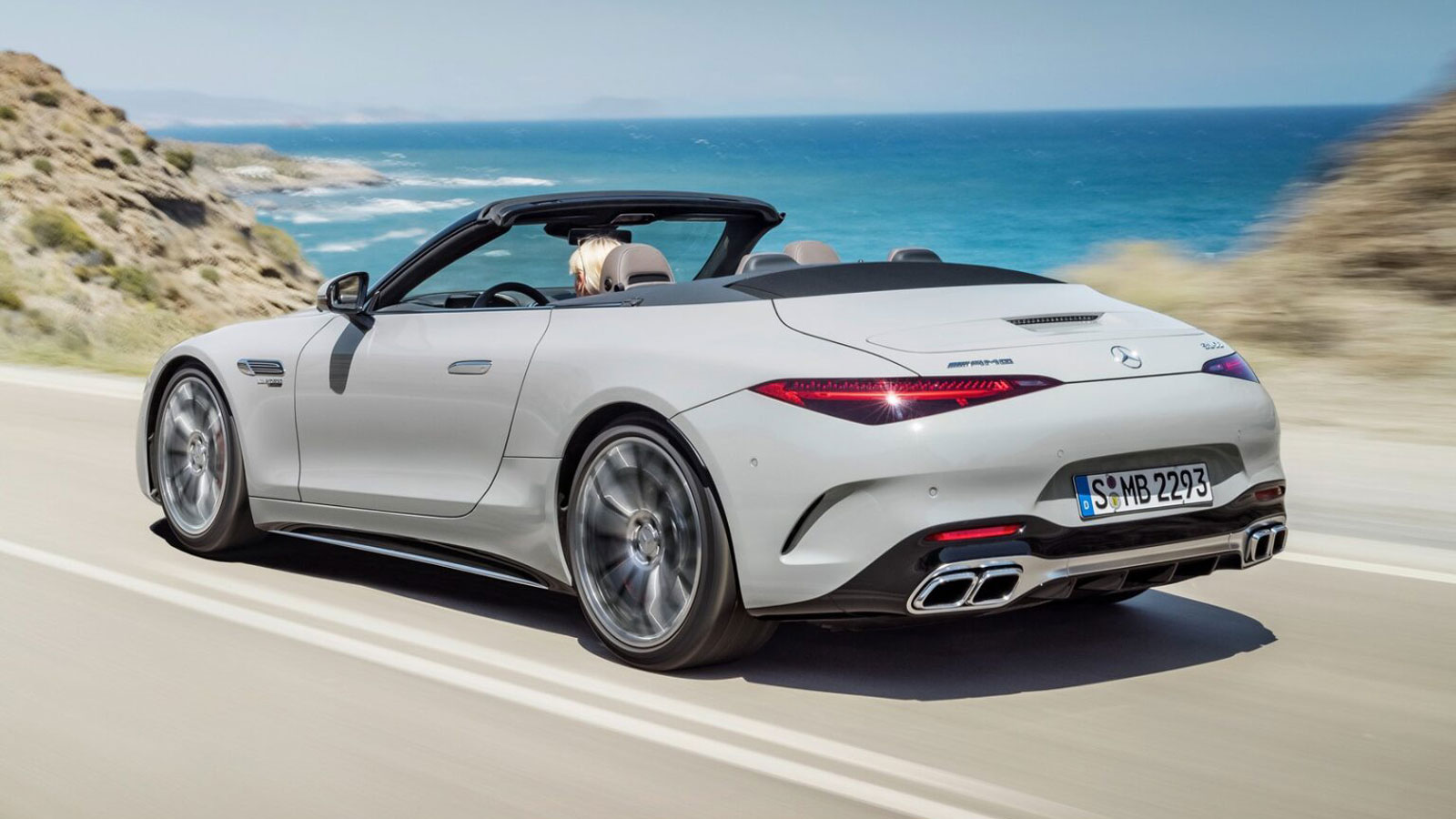 Nέα Mercedes-AMG SL, τετρακίνητη με V8 μοτέρ έως 585 ίππους  