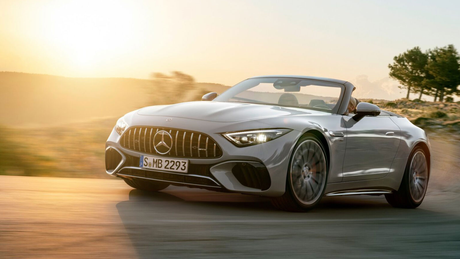 Nέα Mercedes-AMG SL, τετρακίνητη με V8 μοτέρ έως 585 ίππους  