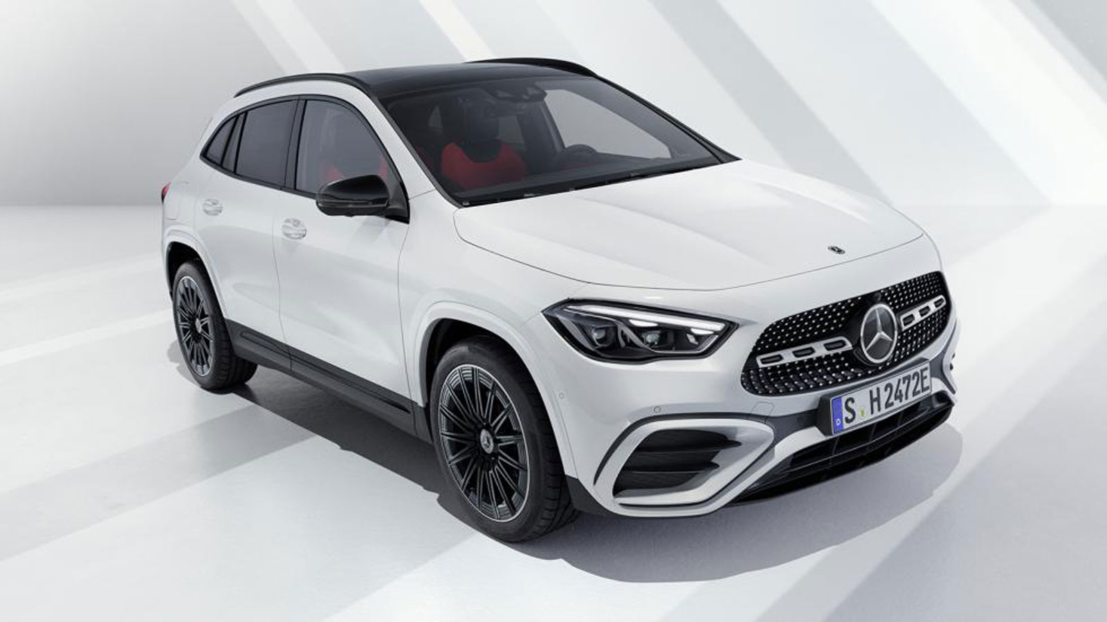 Mercedes-Benz GLA: Διαθέσιμο το νέο ανανεωμένο sport Compact SUV 