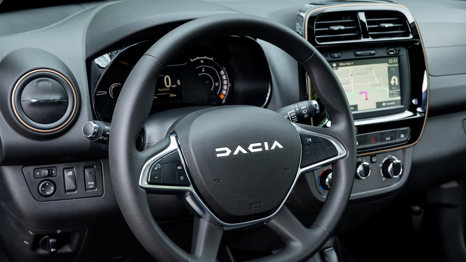 Νέο Dacia Spring με 65 ίππους: Είναι κάτι άλλο εκτός από όχημα πόλης;