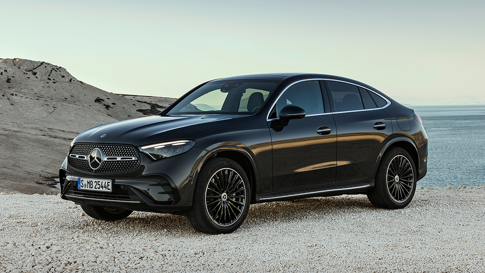 Οδηγούμε τη νέα Mercedes GLC Coupe