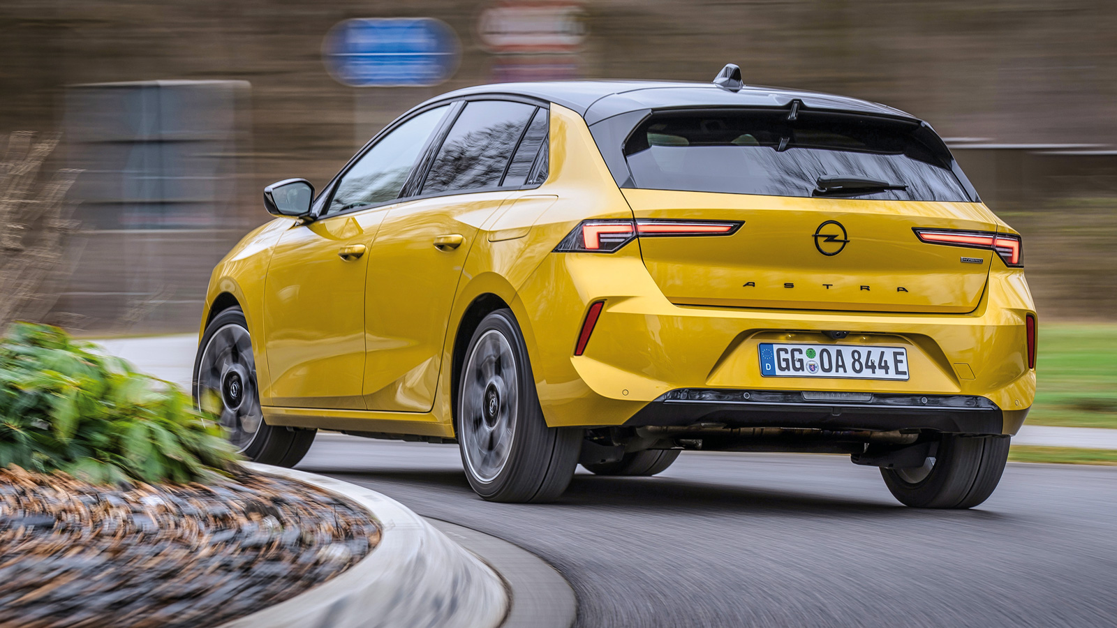 ΑΠΟΚΛΕΙΣΤΙΚΟ: Οδηγούμε το Νέο Opel Astra!