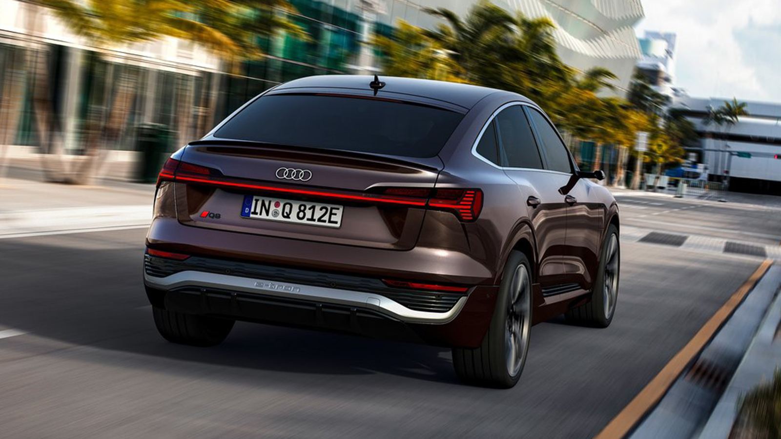 Η Audi σκέφτεται να «σκοτώσει» πρόωρα το Q8 e-tron