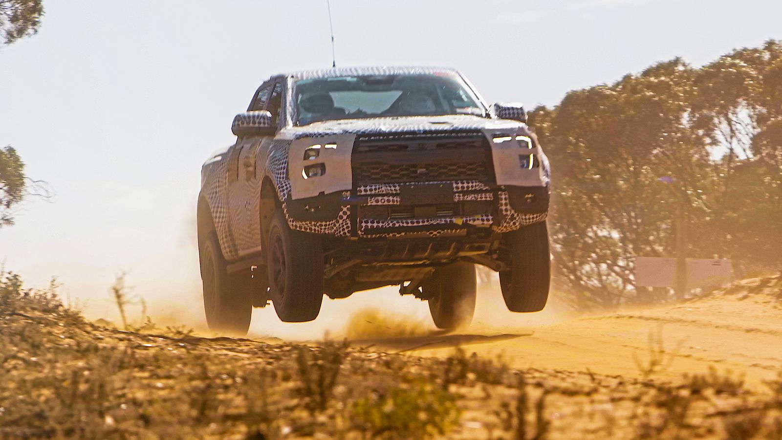 Νέο Ford Ranger Raptor: Έρχεται 22 Φεβρουαρίου 