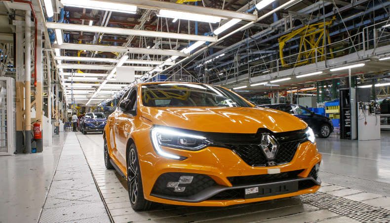 Η Renault αυξάνει την παραγωγή της στην Γαλλία