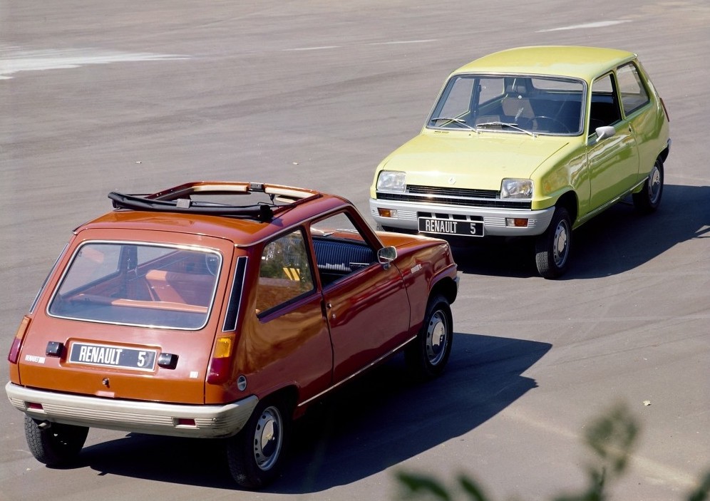 Τα 50 κλείνει το «μυθικό» Renault 5 