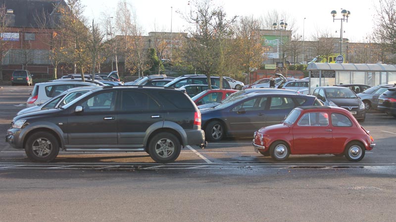 Τα SUV γίνονται… λεωφορεία