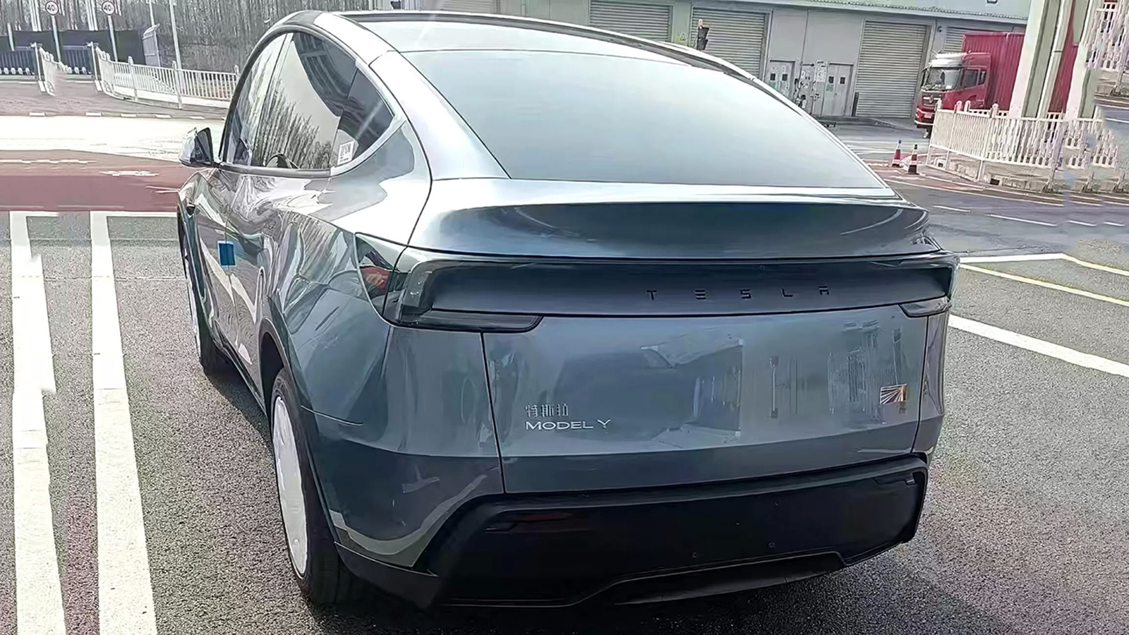 Ξεκίνησε η παραγωγή του ανανεωμένου Tesla Model Y για την Ευρώπη