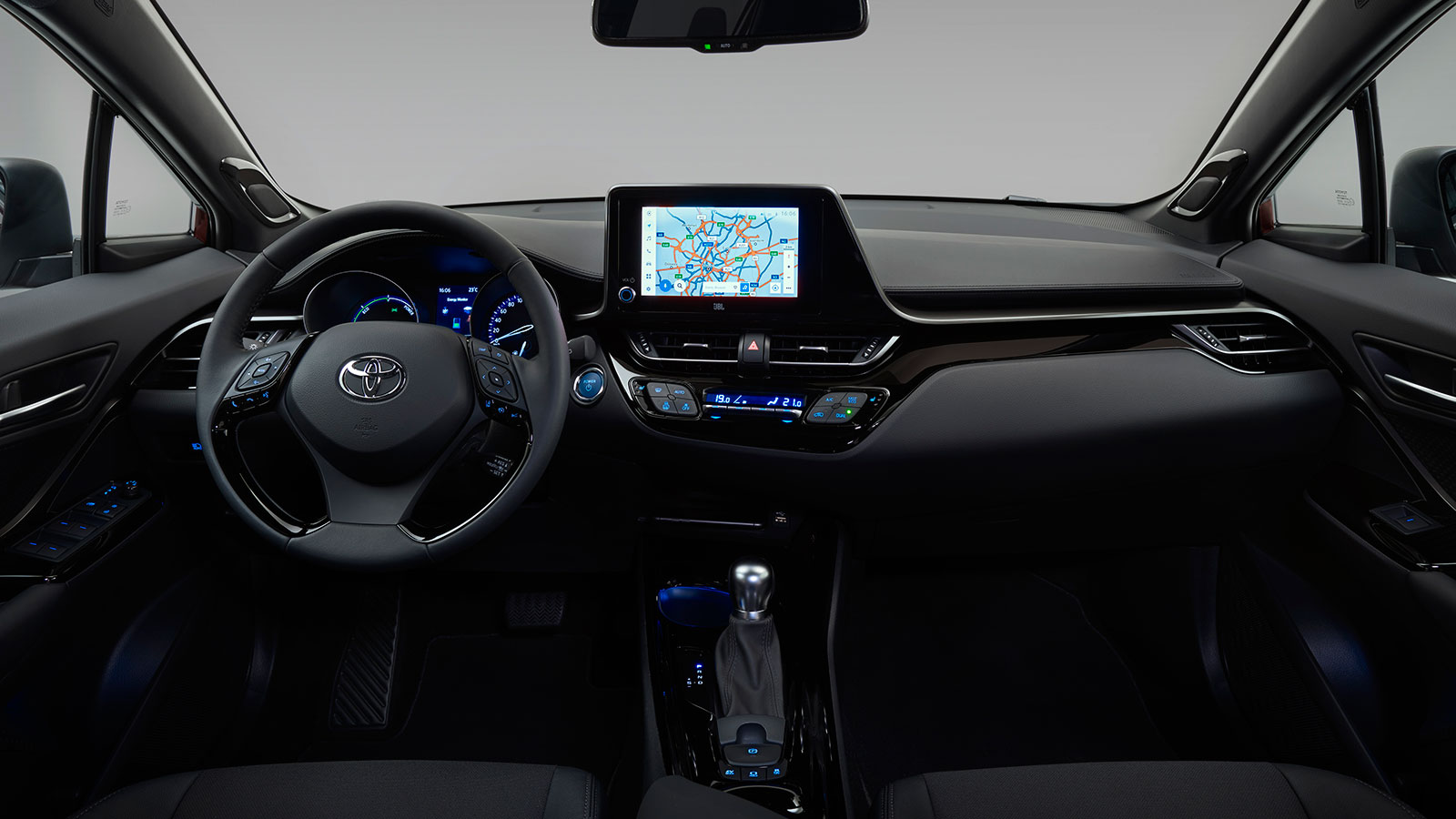 Toyota C-HR: Φρεσκαρισμένο συνεχίζει τις κορυφαίες πωλήσεις