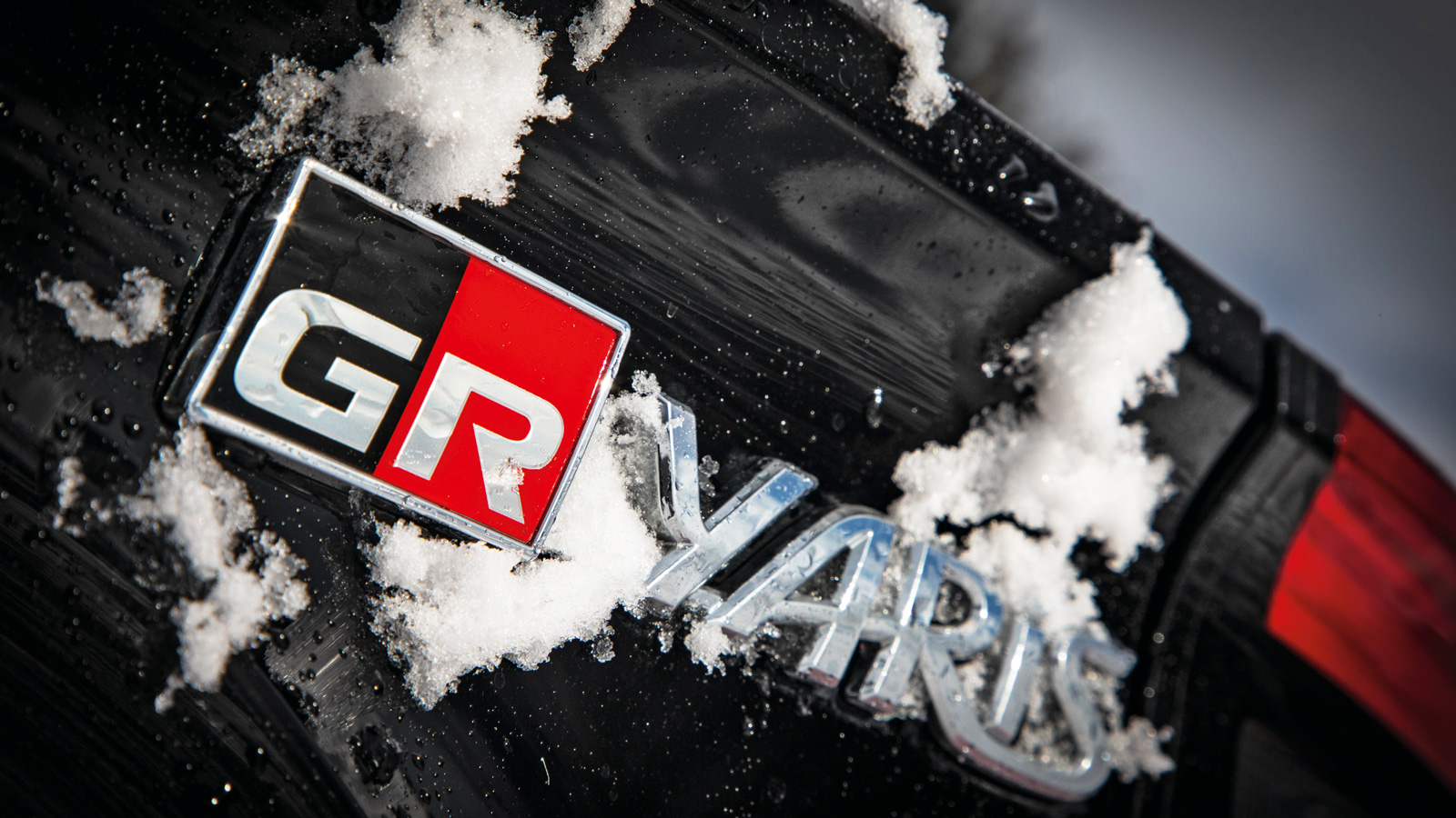 Πιέζουμε στα χιόνια το νέο Toyota GR Yaris