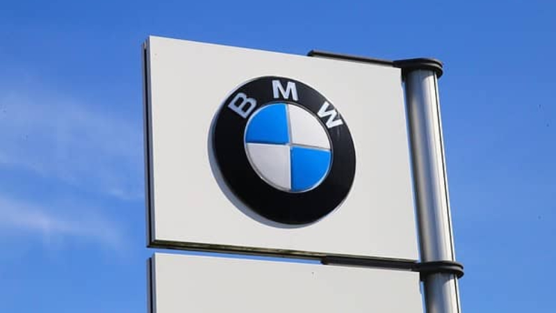 Κάνει το «άνοιγμα» στην υδρογονοκίνηση η BMW