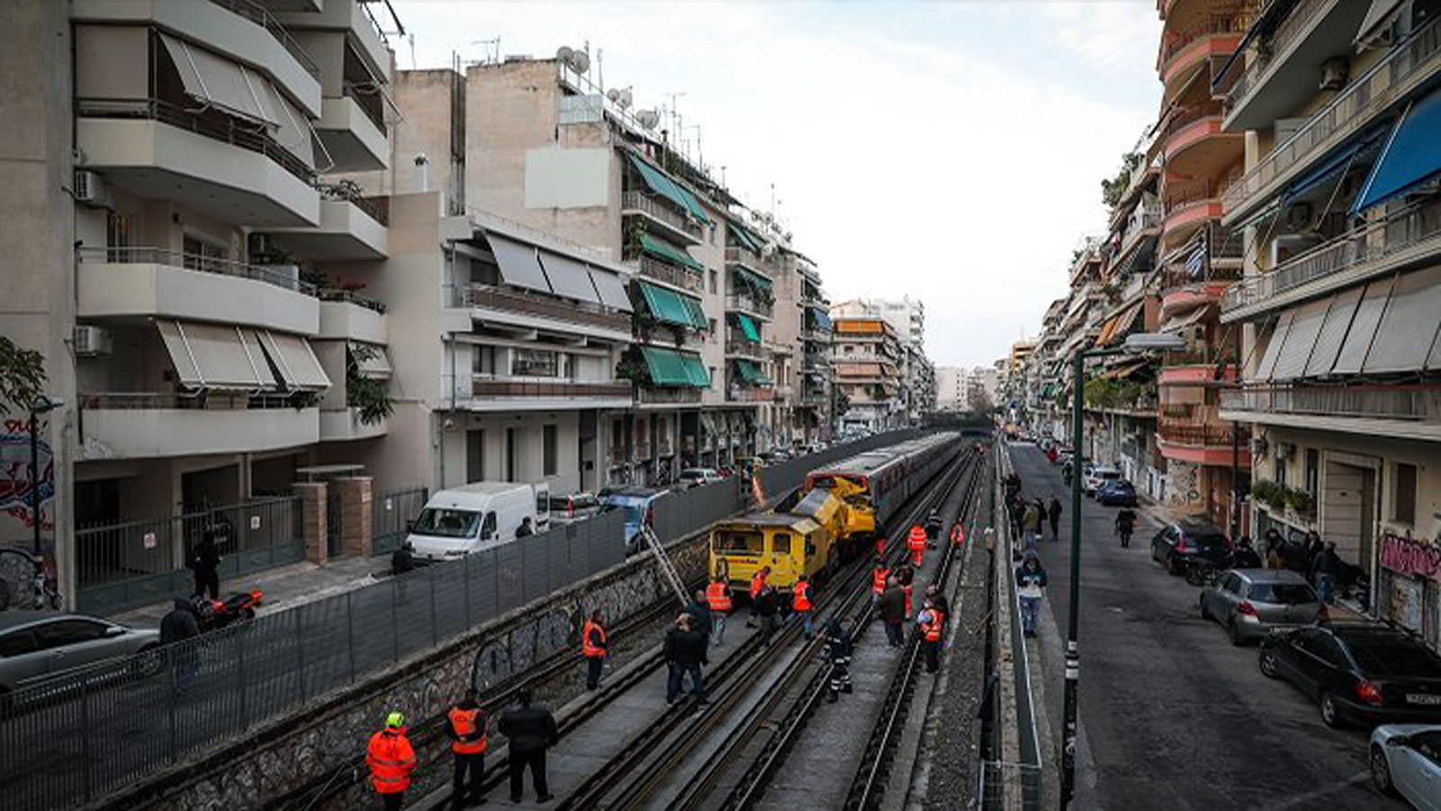 Νεκρός ο ένας από του τρεις εργάτες στο δυστύχημα στον ΗΣΑΠ